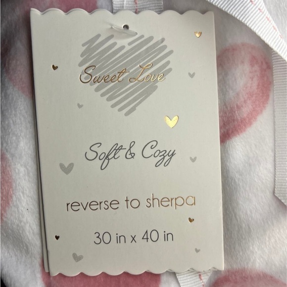 Sweet Love Baby sherpa Blanket Pink & White. Great for Baby Shower. With Heart - Picture 4 of 10